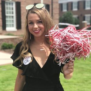 Meet your Posher, Isabel